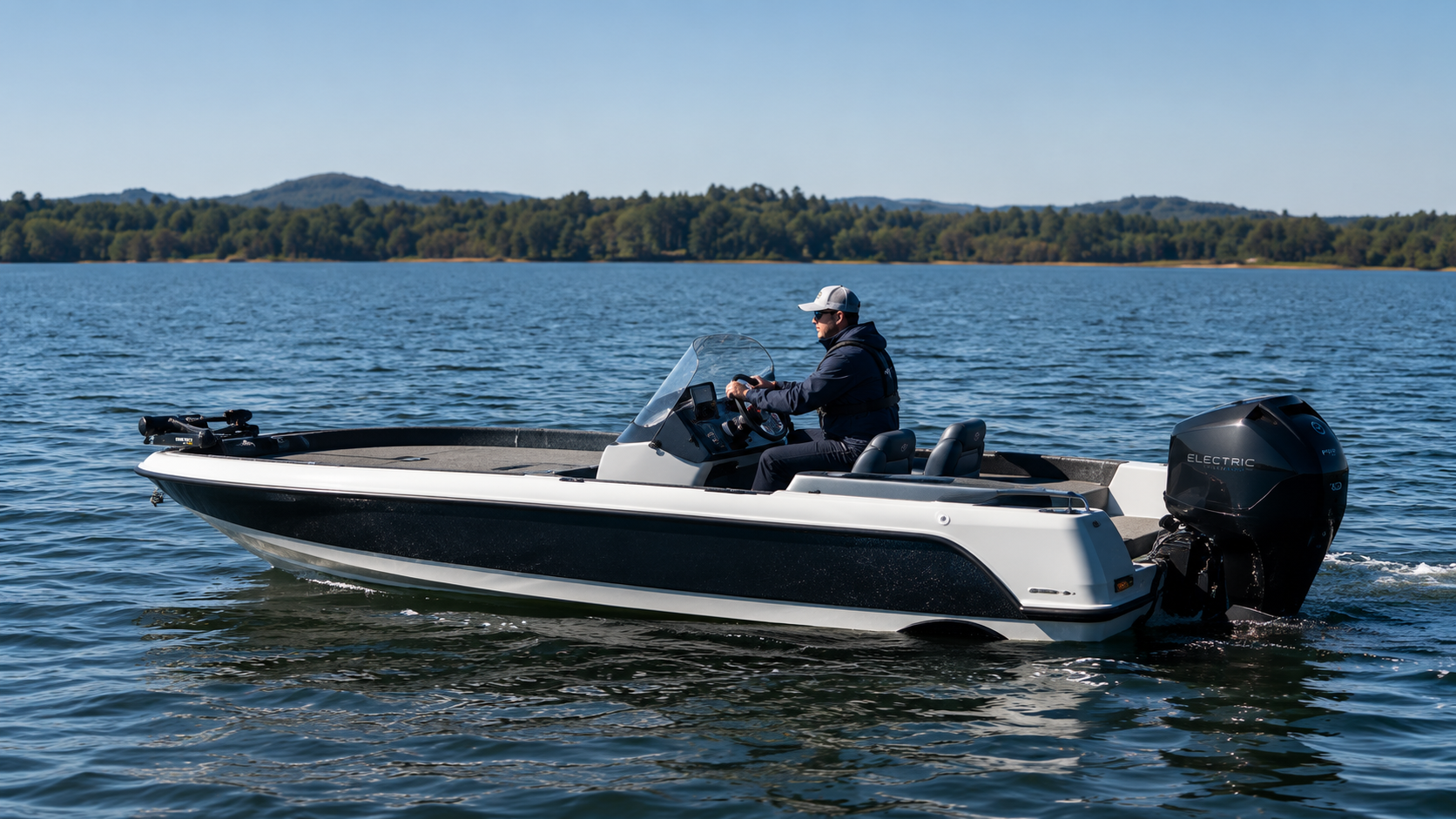 Электрический Bass Boat длиной 4,98 метра